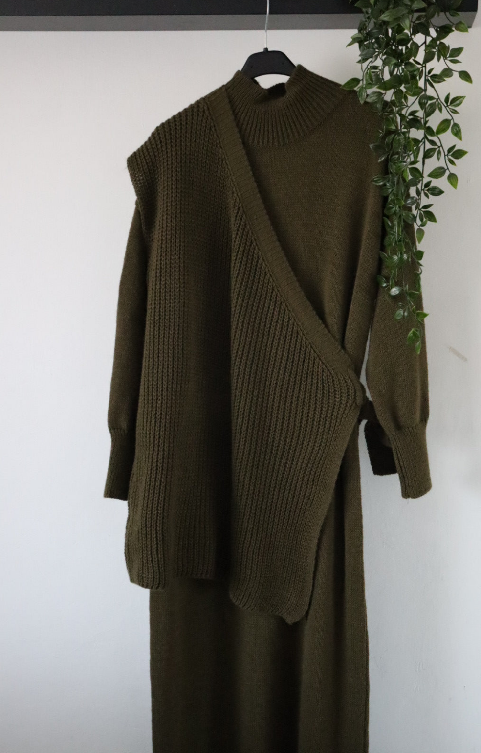 Damen Zweiteiler, Strickkleid mit Strickweste