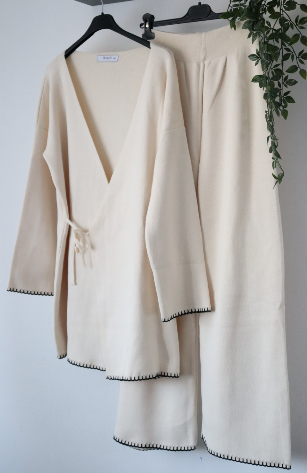 Damen Zweiteiler, Strick Oberteil/Hose Set mit Seitenbindung