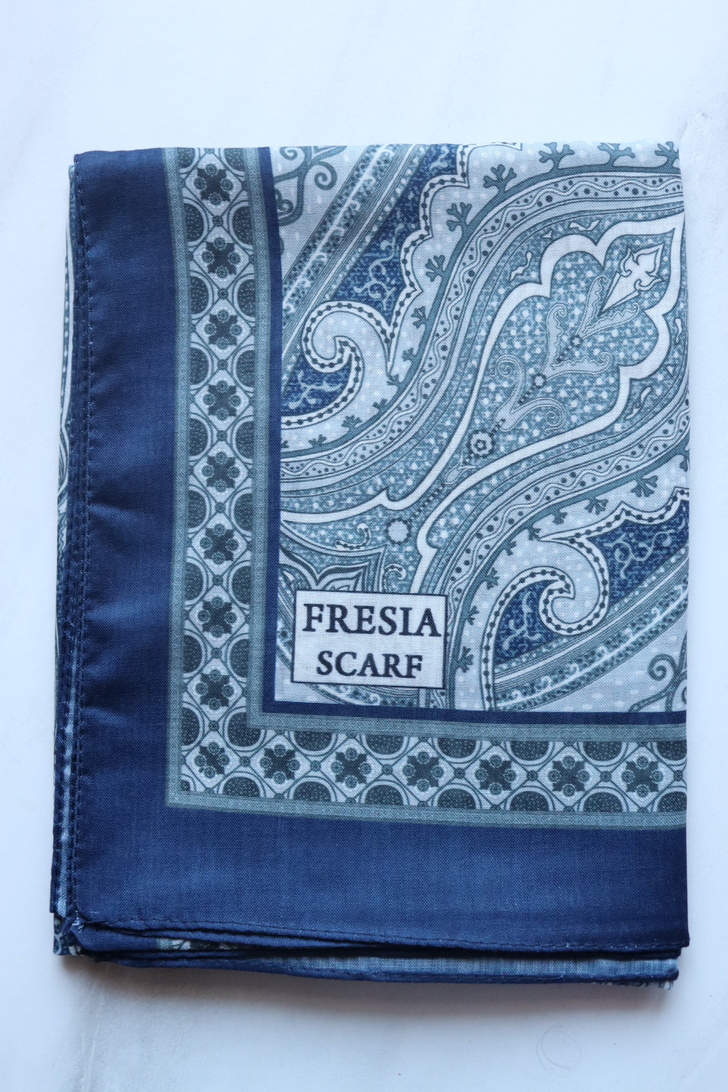 FRESIA-Scarf, Retro-Hijab Schal aus Seidenstoff/Baumwolle