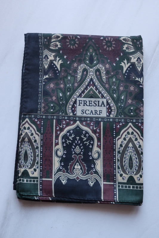 FRESIA-Scarf, Retro-Hijab Schal aus Seidenstoff/Baumwolle