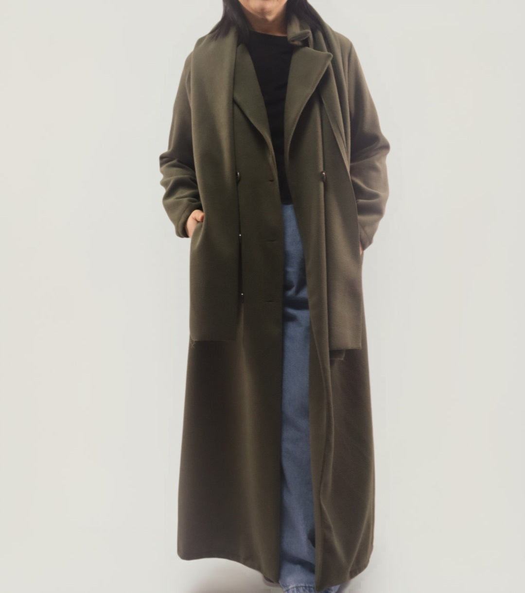 Damen langer Mantel mit Schal