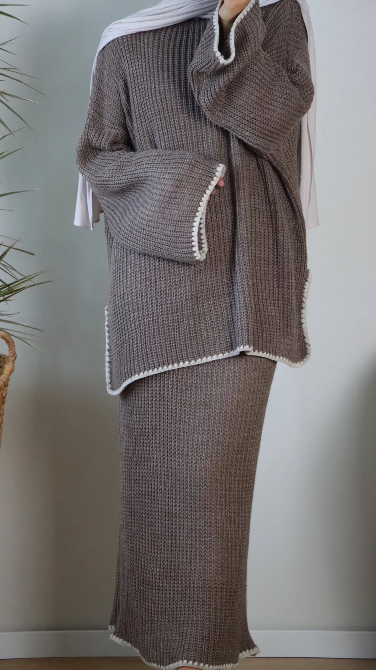 Women's two-piece, knitted top/skirt set