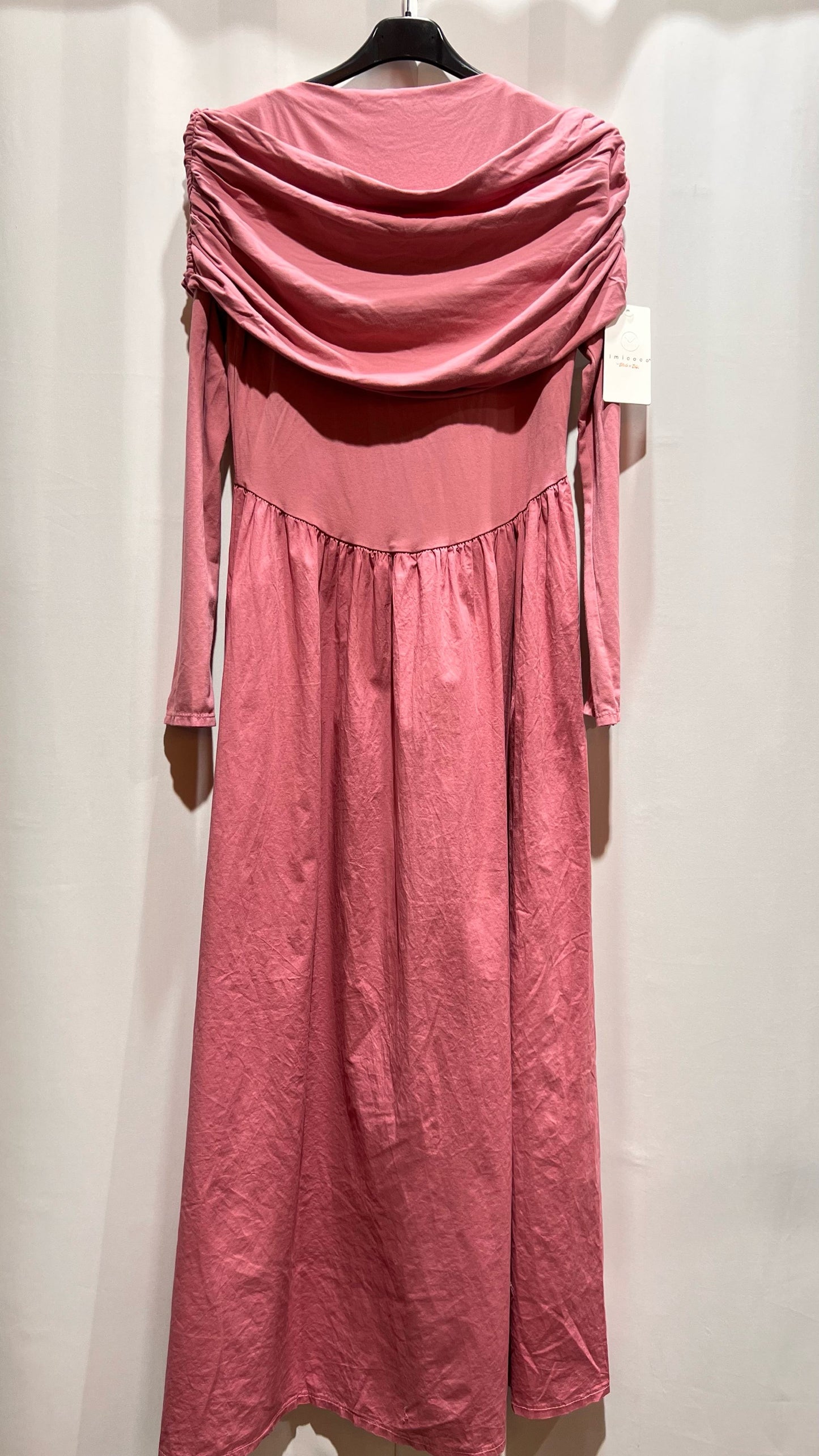 Silent Elegance Maxi Hijab-Kleid