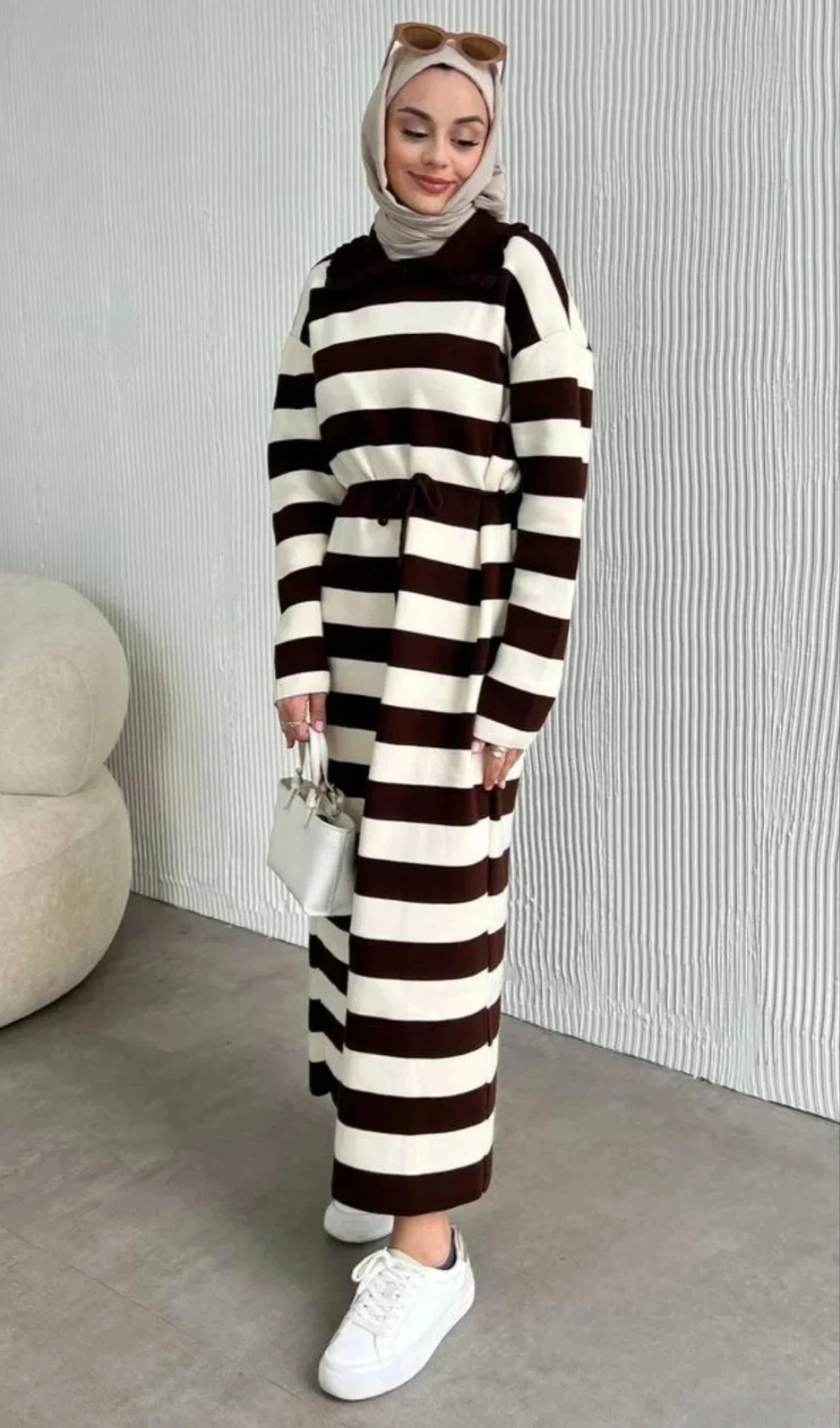 Damen, gestreiftes Strickkleid
