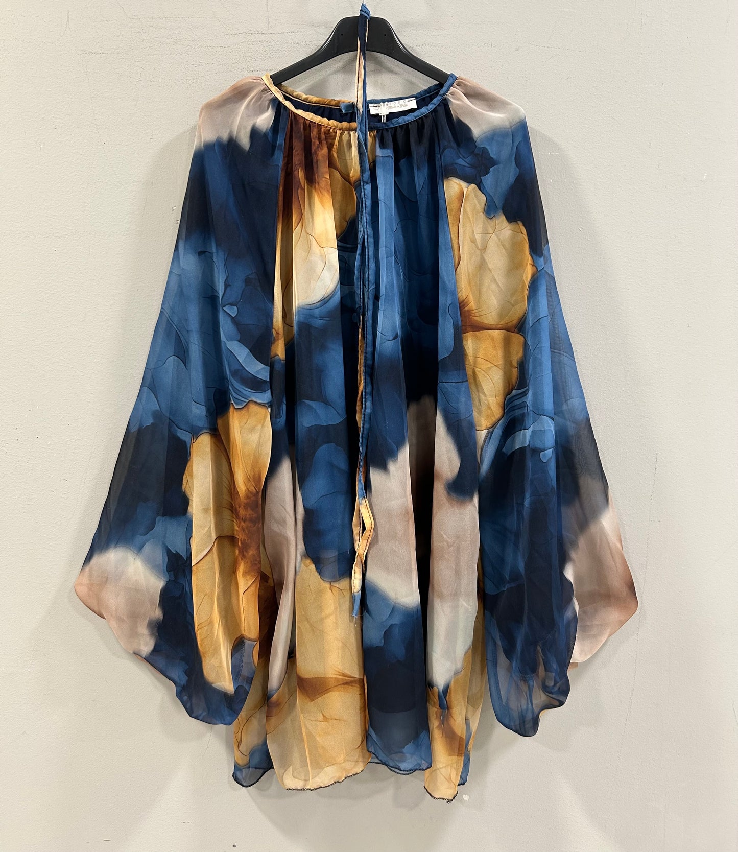 Ametrine Luxe Bluse