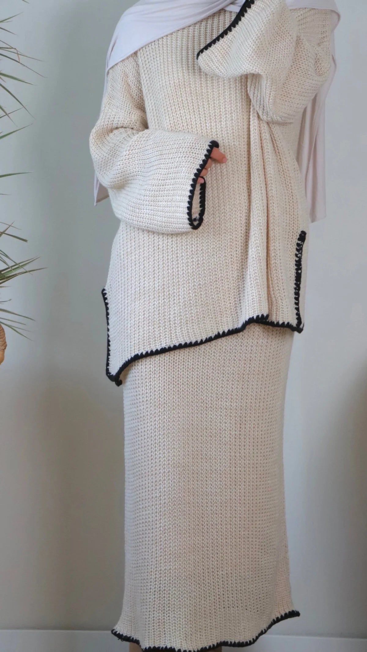Women's two-piece, knitted top/skirt set