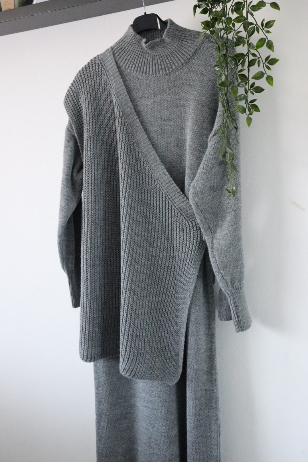 Damen Zweiteiler, Strickkleid mit Strickweste