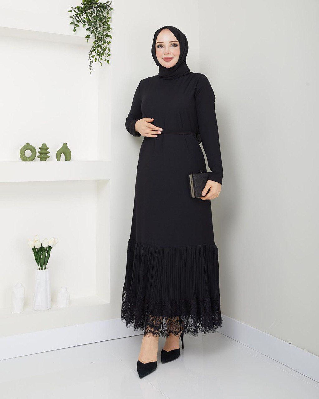 Damen Kleid mit Spitze