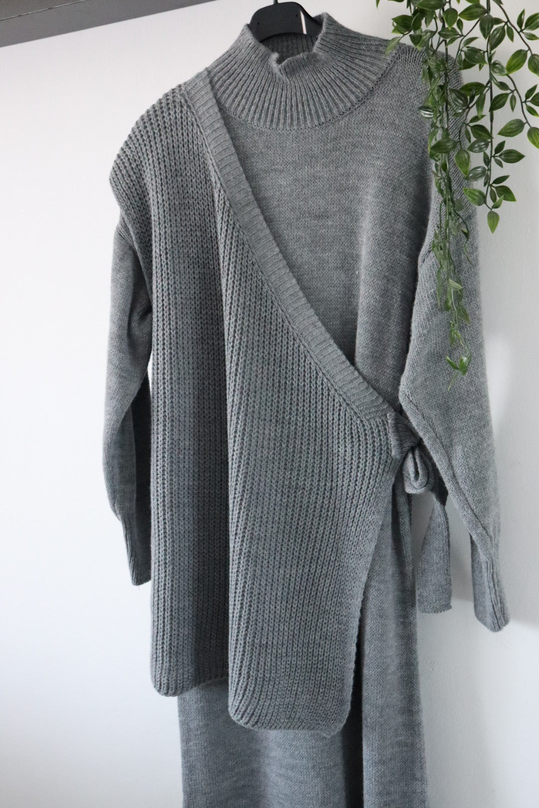 Damen Zweiteiler, Strickkleid mit Strickweste