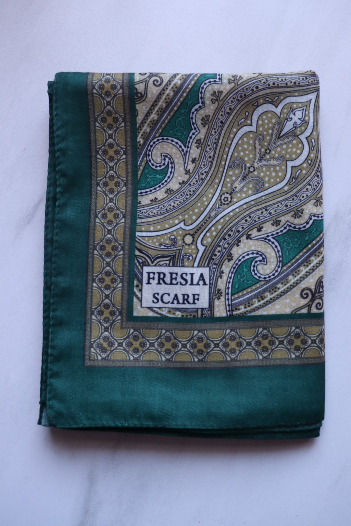 FRESIA-Scarf, Retro-Hijab Schal aus Seidenstoff/Baumwolle